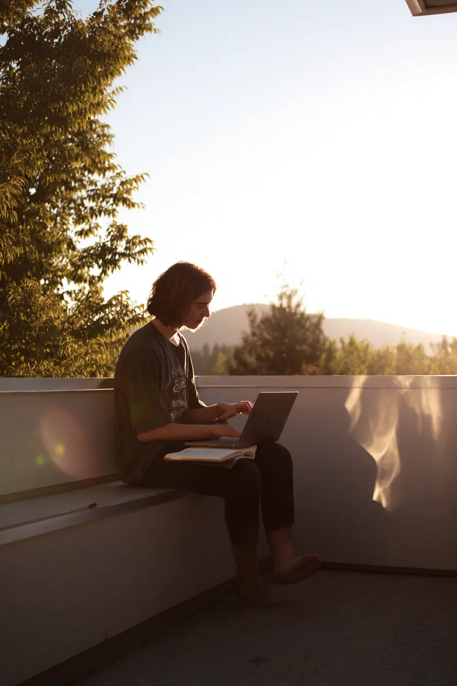 Student with laptop